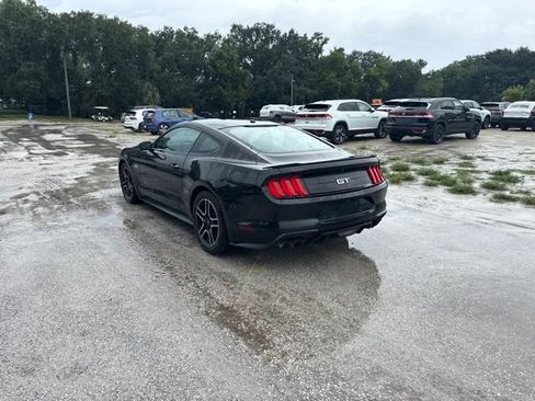 Used 2019 Ford Mustang GT Premium RWD image 3