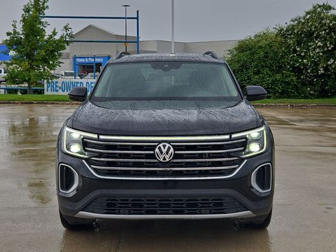 Used 2024 Volkswagen Atlas SE FWD image 9