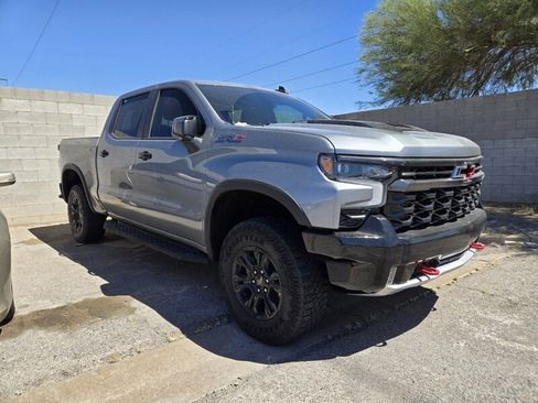 Used 2024 Chevrolet Silverado 1500 ZR2 w/ Technology Package AWD/4WD image 2