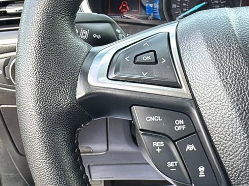 Certified 2020 Ford Edge Titanium image 16