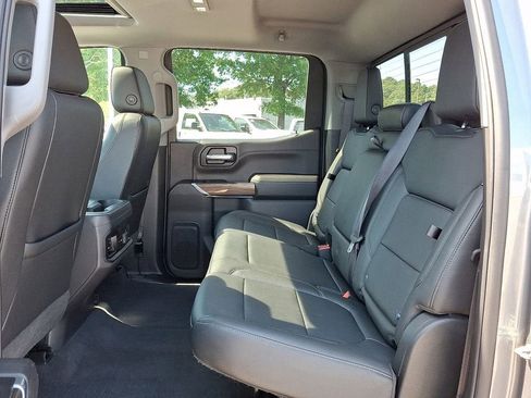 Used 2019 Chevrolet Silverado 1500 LT Trail Boss AWD/4WD image 11