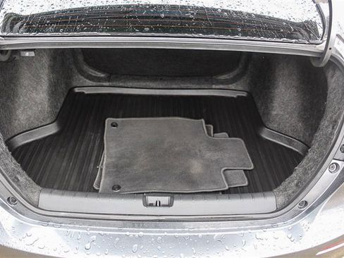 Used 2019 Honda Insight LX image 38