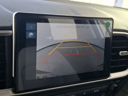 New 2026 Hyundai Venue SEL FWD image 18