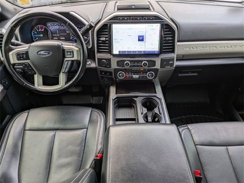 Certified 2022 Ford F450 Lariat w/ Lariat Ultimate Package image 15