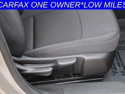 Used 2022 Chevrolet Malibu LT image 19