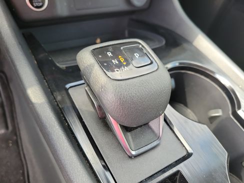 Used 2023 Nissan Rogue SV image 28