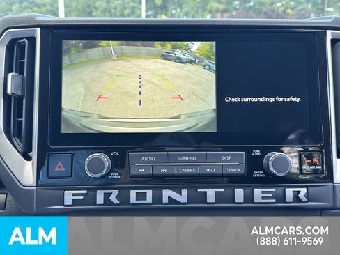 Certified 2025 Nissan Frontier SV w/ SV Convenience Package image 5