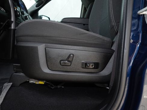 Used 2023 RAM 1500 Warlock AWD/4WD image 30