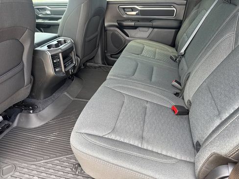 New 2026 RAM 1500 4x4 Crew Cab image 17