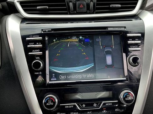 Used 2015 Nissan Murano Platinum w/ Platinum Technology Package AWD/4WD image 14