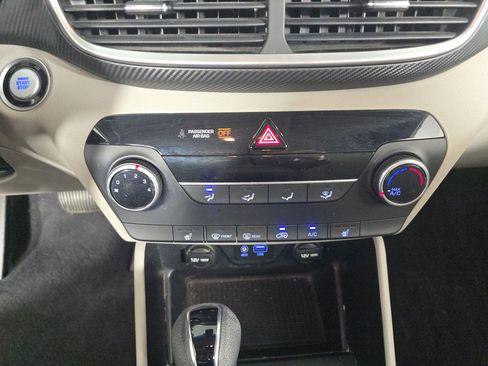 Used 2019 Hyundai Tucson Value image 16