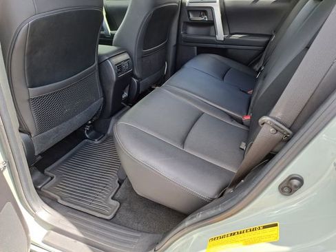 Used 2022 Toyota 4Runner TRD Sport w/ Technology Package AWD/4WD image 11