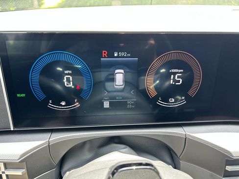 New 2026 Hyundai Santa Fe SEL FWD image 33