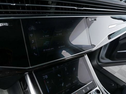 Used 2023 Audi Q7 2.0T Premium Plus image 13