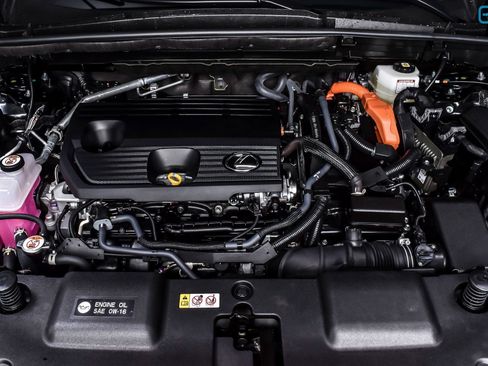 Used 2025 Lexus NX 350h AWD w/ Premium Package image 11