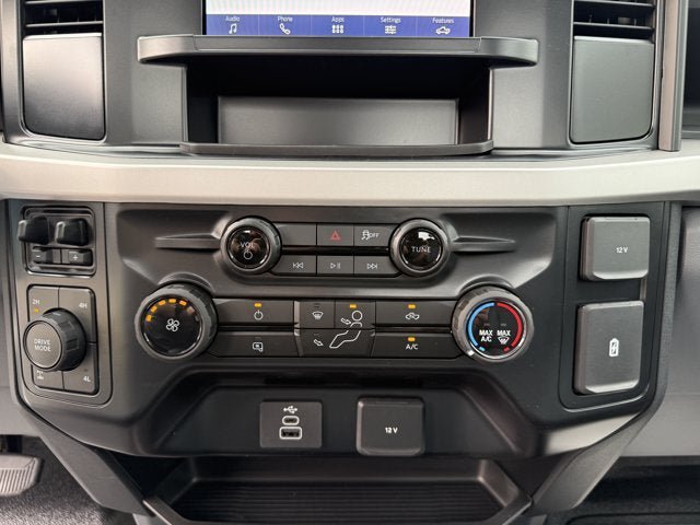 New 2027 Ford F350 XL w/ XL Chrome Package AWD/4WD image 13