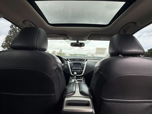 Used 2018 Nissan Murano SL w/ Moonroof Package AWD/4WD image 23