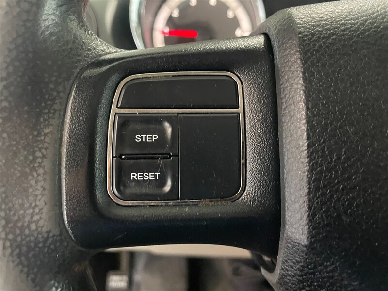 Used 2014 RAM C/V Tradesman FWD image 11