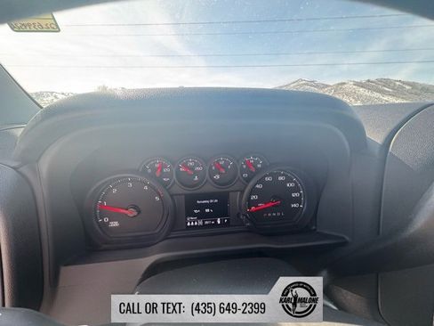 Used 2025 Chevrolet Silverado 3500 W/T image 13