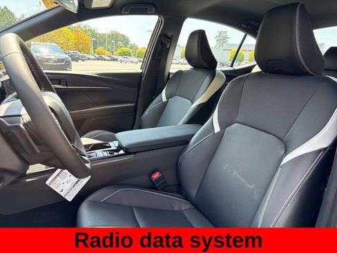 Used 2026 Toyota Camry SE FWD image 14