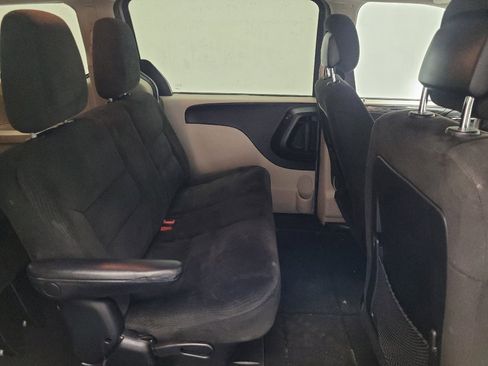 Used 2017 Dodge Grand Caravan SE w/ Power Window Group FWD image 19