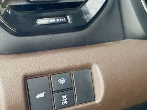 Used 2024 Honda Pilot Elite image 11