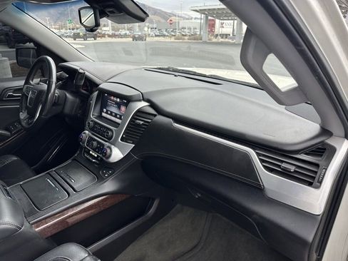 Used 2015 GMC Yukon XL SLT image 24