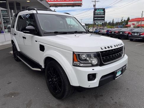 Used 2016 Land Rover LR4 HSE LUX AWD/4WD image 13