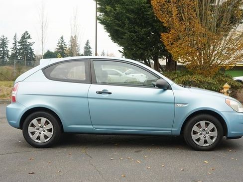 Used 2008 Hyundai Accent GS image 2