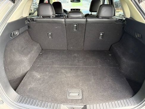 Used 2025 MAZDA CX-5 AWD 2.5 S w/ Preferred Package image 7