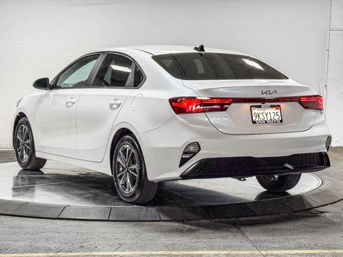 Used 2024 Kia Forte LXS FWD image 2