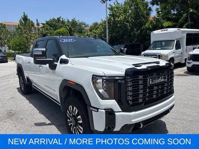 Used 2025 GMC Sierra 2500 Denali Ultimate w/ Max Trailering Package