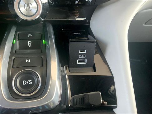 Used 2023 Acura MDX SH-AWD w/ Technology Package image 36