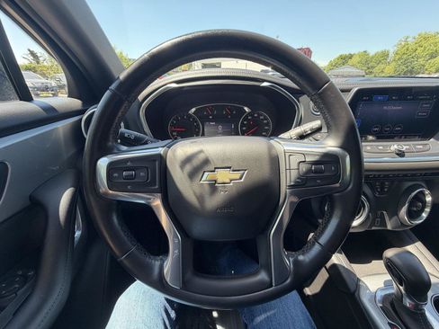 Used 2020 Chevrolet Blazer LT w/ LPO, Floor Liner Package FWD image 15