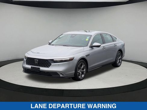 Used 2023 Honda Accord EX-L image 8