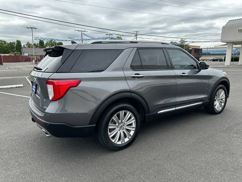 Used 2021 Ford Explorer Limited w/ Hybrid Equipment Group 310A AWD/4WD image 6