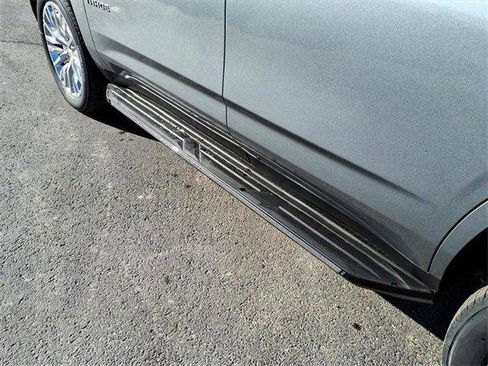 New 2026 Chevrolet Tahoe LT w/ Comfort Package image 17