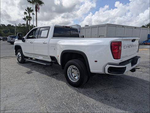 Used 2025 Chevrolet Silverado 3500 High Country w/ Technology Package AWD/4WD image 7