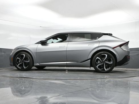 Used 2022 Kia EV6 GT-Line w/ GT-Line Suede Seat Package AWD/4WD image 44