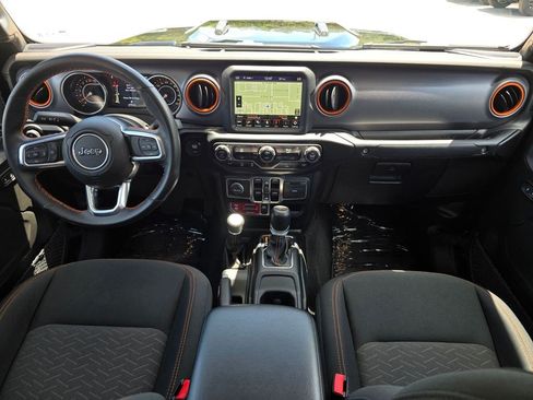 Used 2023 Jeep Gladiator Mojave AWD/4WD image 40