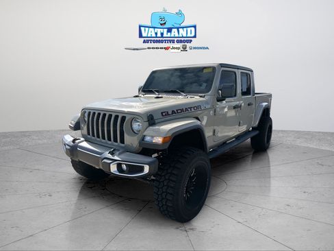 Certified 2020 Jeep Gladiator Sport w/ Quick Order Package 24S image 31