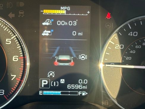 Used 2023 Subaru Crosstrek 2.5i Limited w/ Moonroof Package image 11