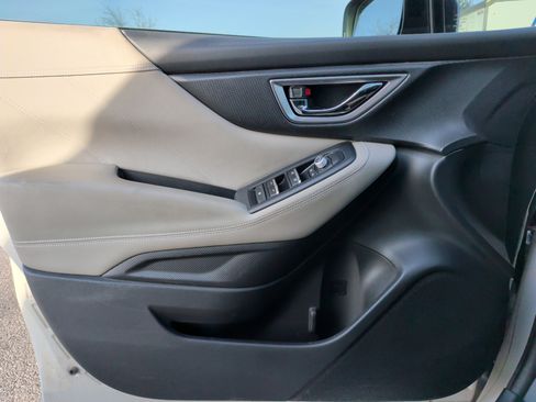 Used 2020 Subaru Forester Limited image 27