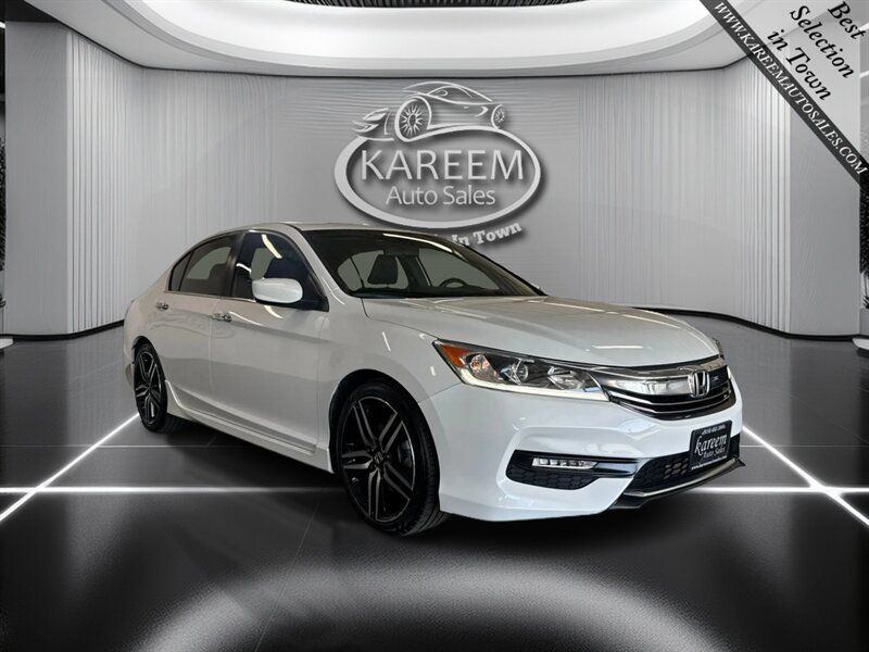 Used 2017 Honda Accord Sport image 3