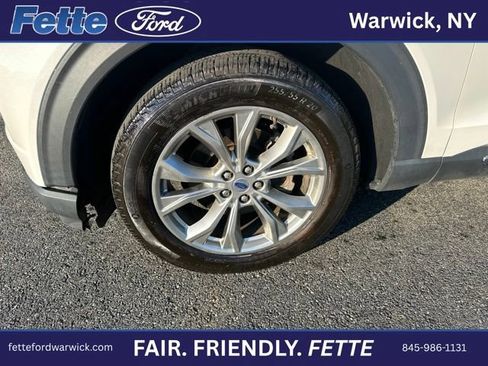 Certified 2023 Ford Explorer XLT w/ Equipment Group 202A AWD/4WD image 2