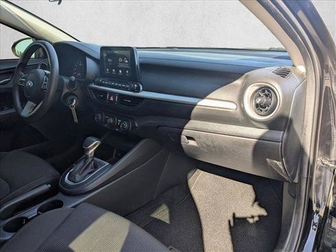 Used 2020 Kia Forte LXS FWD image 20