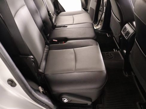 Used 2022 Toyota 4Runner SR5 Premium w/ Moonroof Package image 16