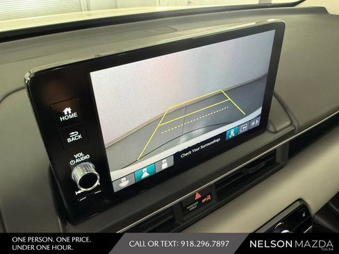 Used 2023 Honda Pilot Touring image 28