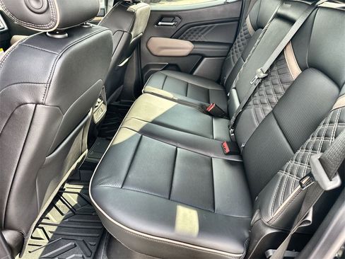 New 2026 GMC Canyon Denali image 16