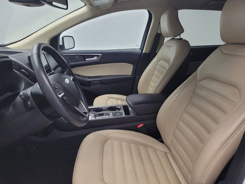 Used 2024 Ford Edge SEL image 17